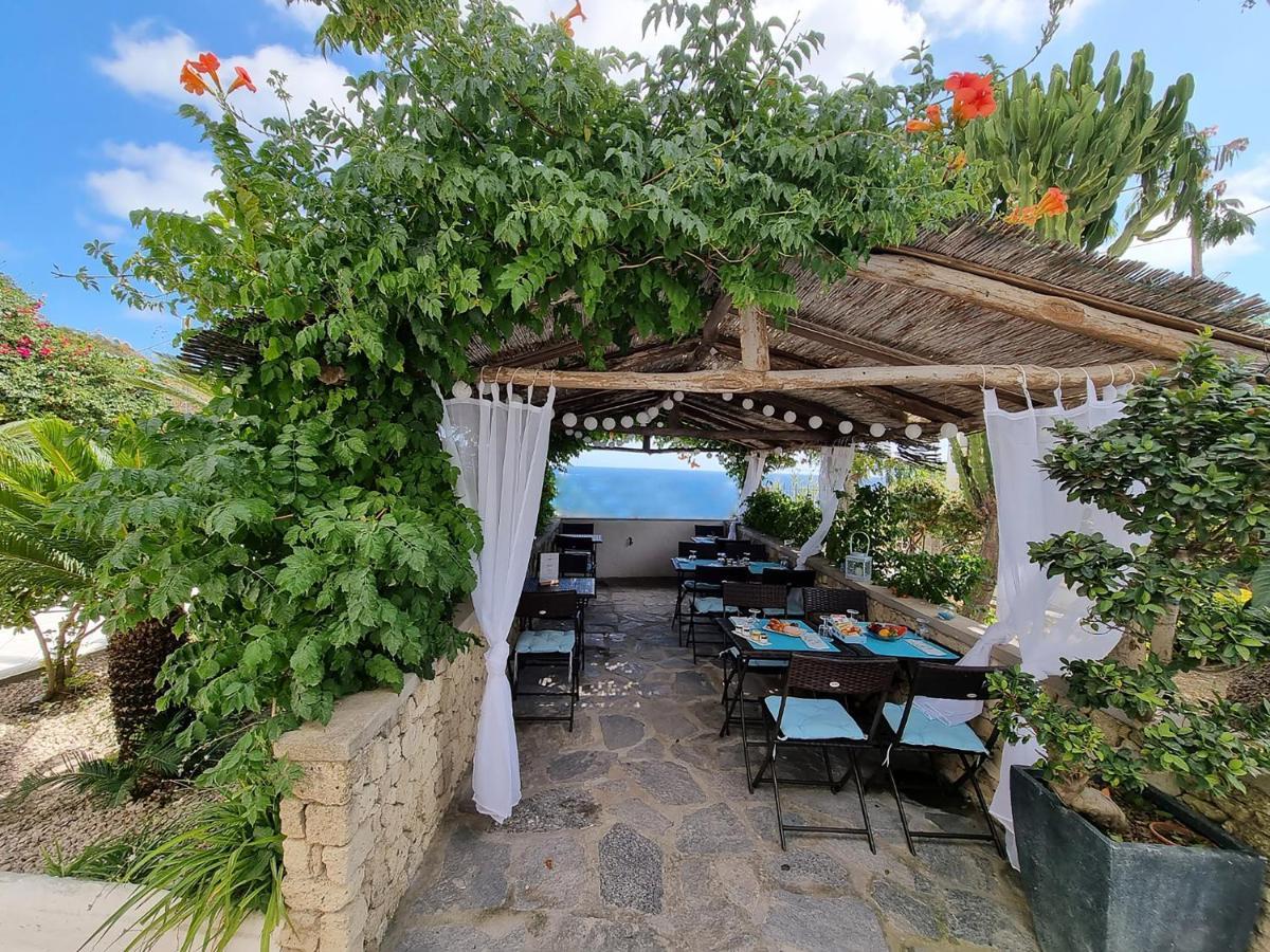 Villa Bina Sea Hotel Sant'Angelo  Exterior foto